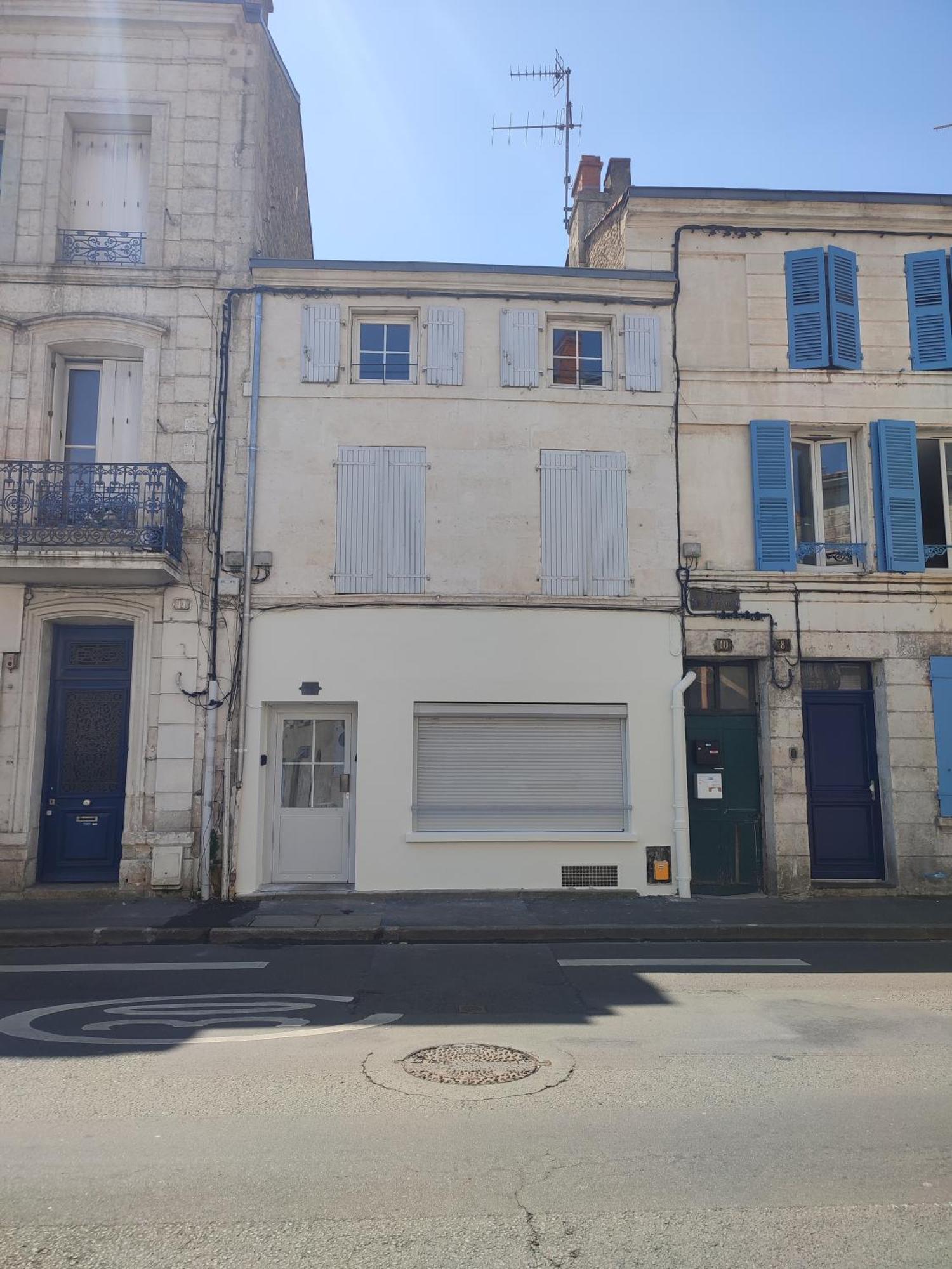 L'Escale Niortaise - Centre-Ville - 10Mn Gare - Wifi - Netflix Buitenkant foto