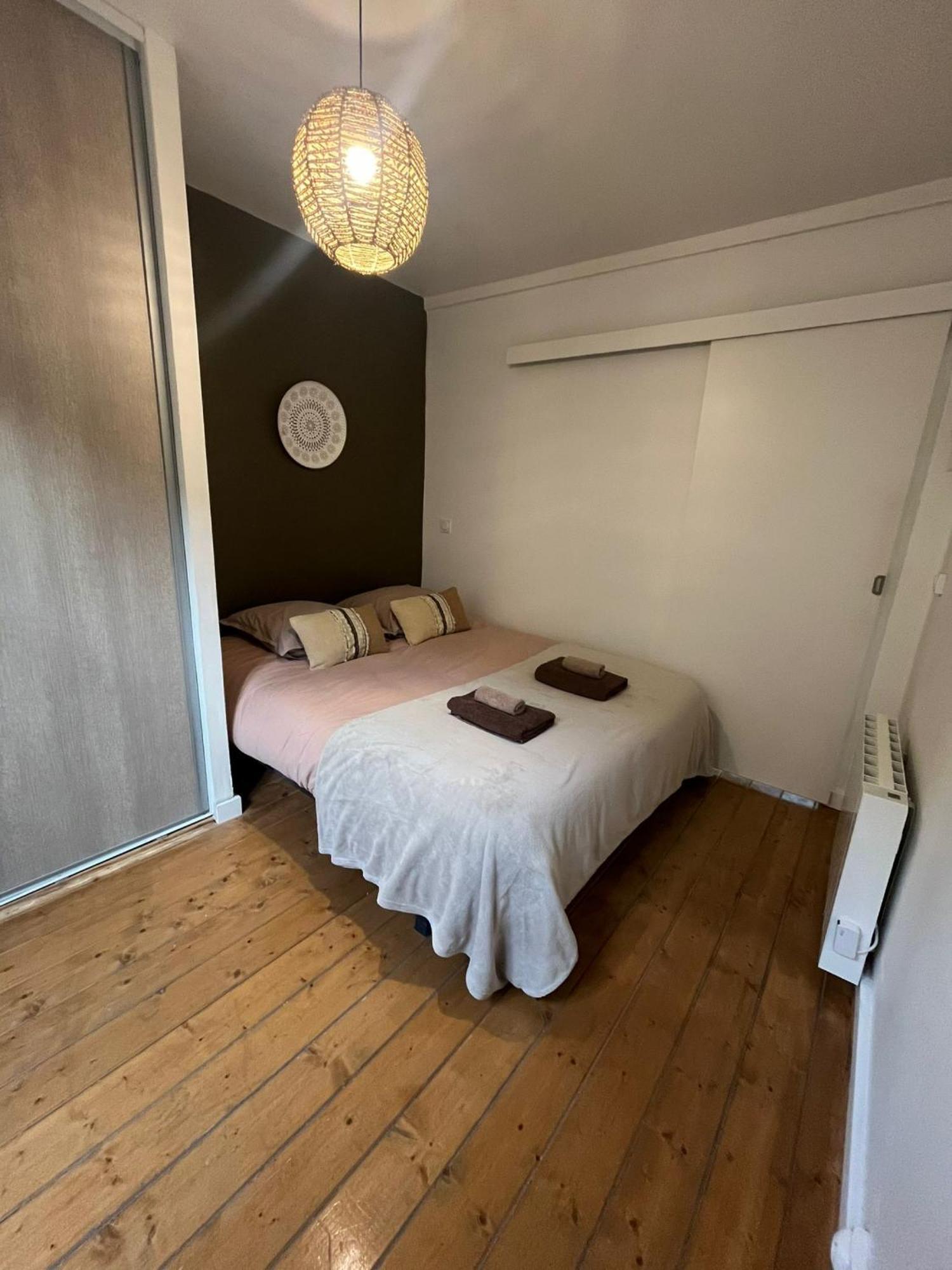 L'Escale Niortaise - Centre-Ville - 10Mn Gare - Wifi - Netflix Kamer foto
