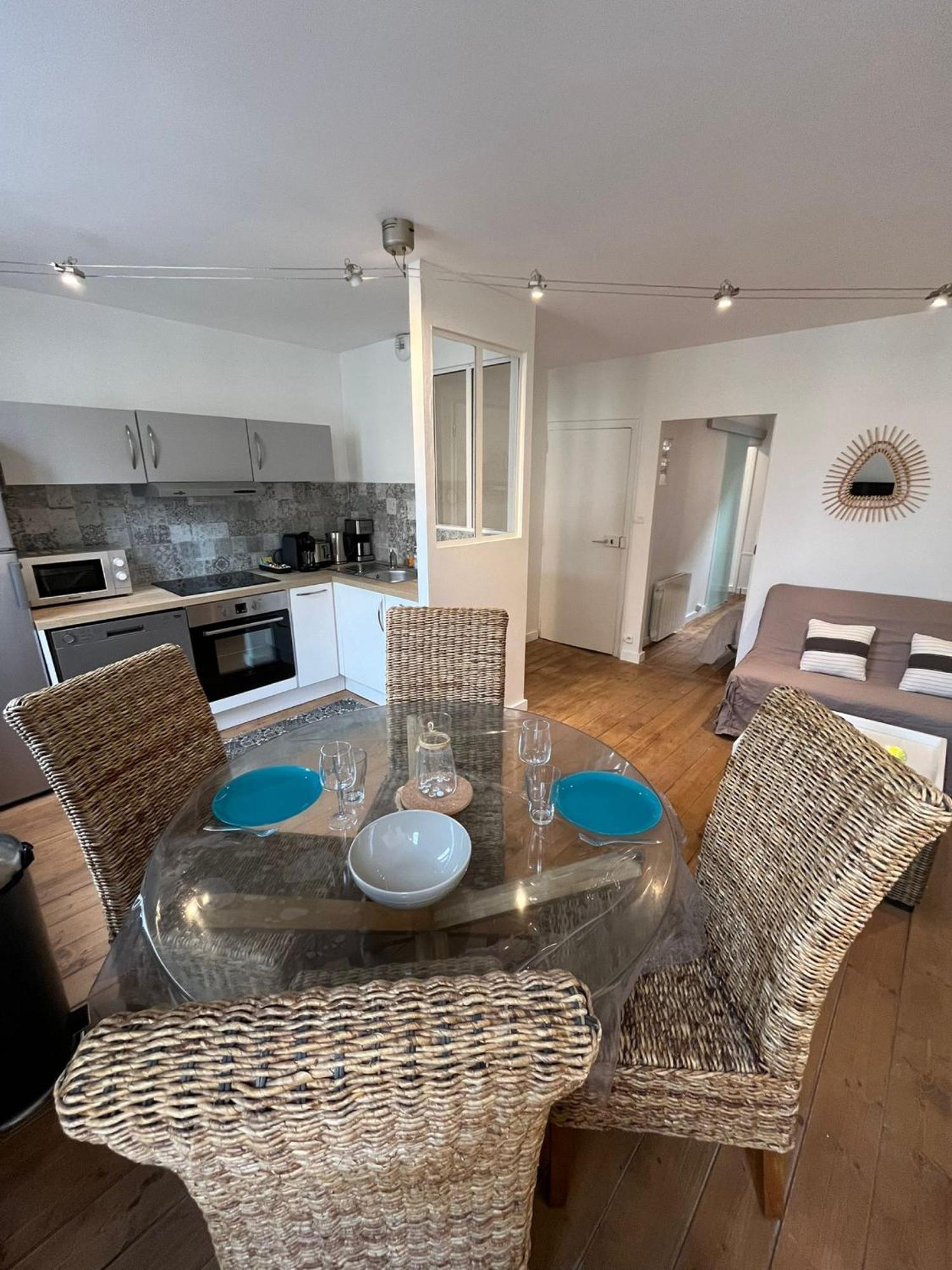 L'Escale Niortaise - Centre-Ville - 10Mn Gare - Wifi - Netflix Kamer foto