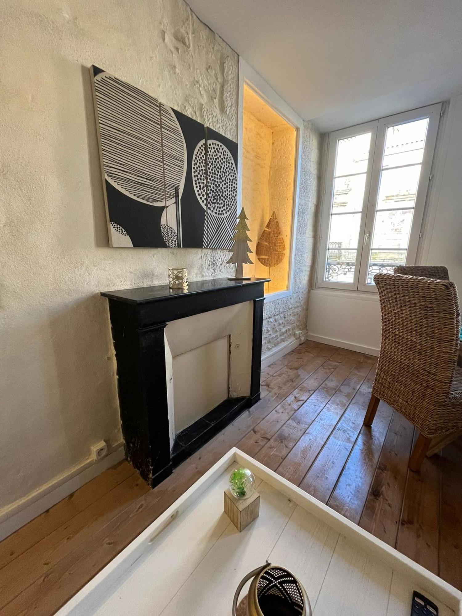 L'Escale Niortaise - Centre-Ville - 10Mn Gare - Wifi - Netflix Kamer foto