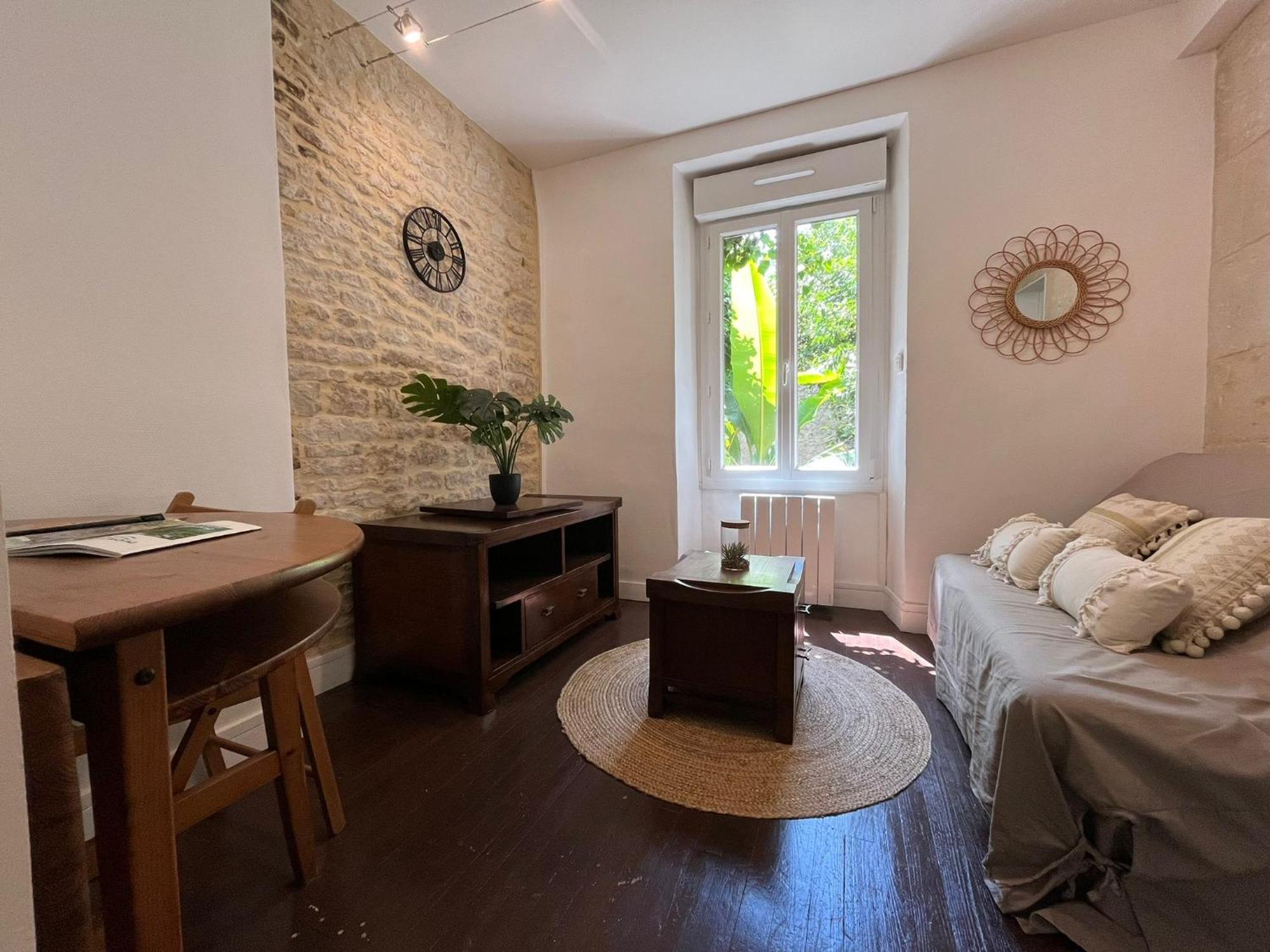 L'Escale Niortaise - Centre-Ville - 10Mn Gare - Wifi - Netflix Buitenkant foto
